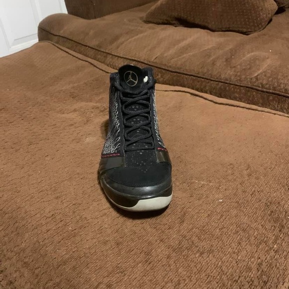 Shoes - Picture 3 of 4